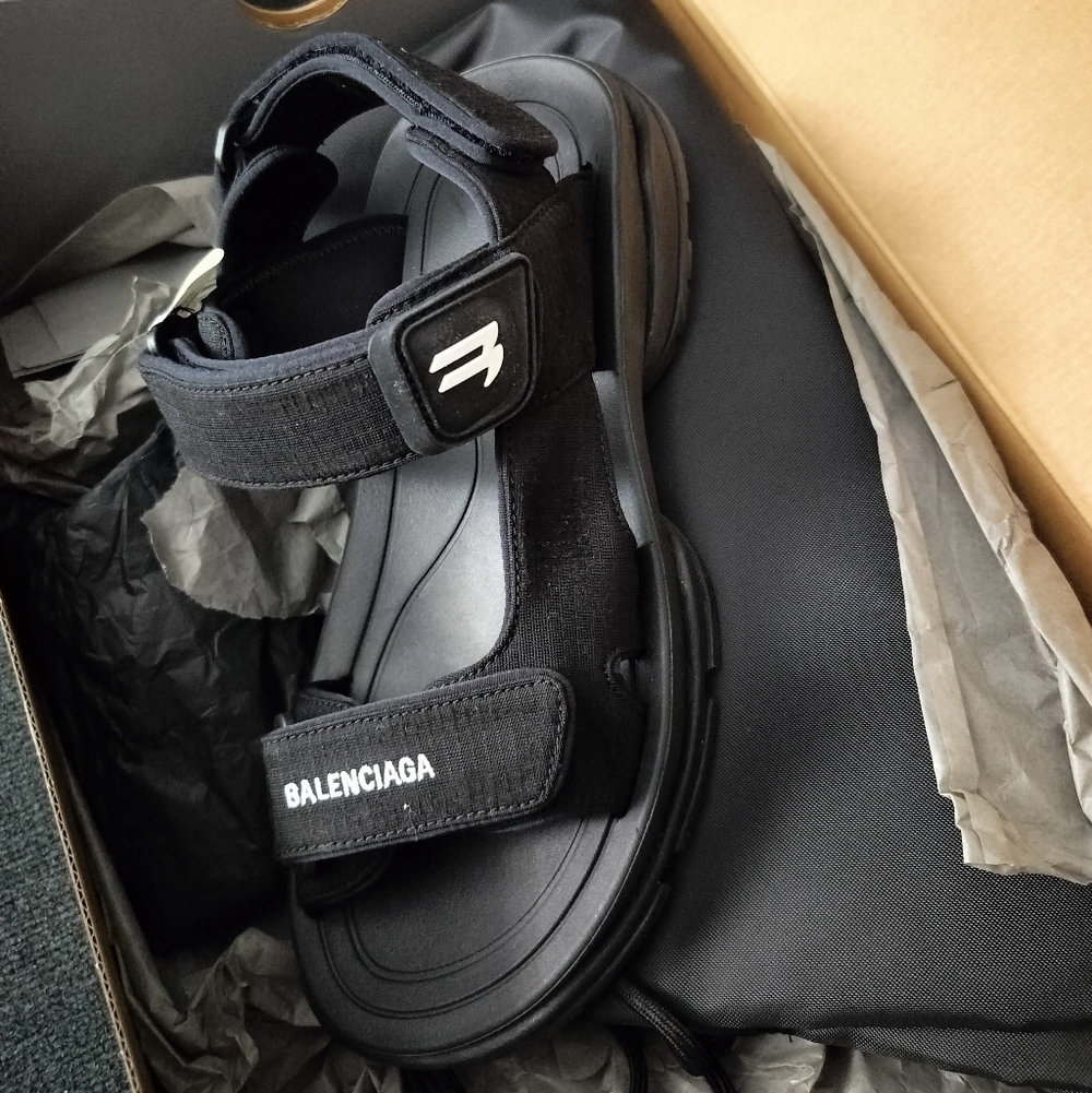 NEW! Balenciaga Sandals